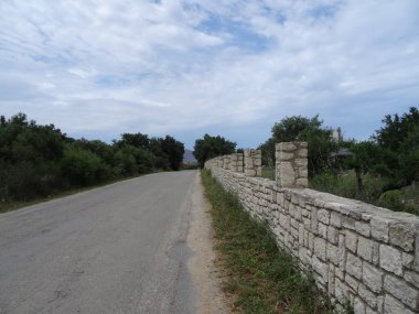 Girit Adası, Girit Denizi 'ndeki harika plajı, büyüleyici doğa ve şirin tatil beldeleri.