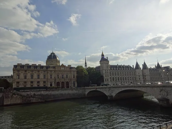 Paris Şehir Merkezi Ünlü Simgeler Eyfel Kulesi Şık Manzaralar — Stok fotoğraf