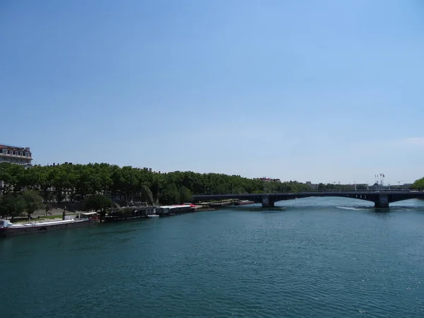 Paris Çok Güzel Parc Des Buttes Chaumont Tour Eiffel Defans — Stok fotoğraf