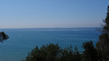 Salou, İspanya 'nın Costa Dorada kıyısında çok güzel bir şehirdir. Güzel plajlar, güzel bir çeşme ve harika bir doğa var.