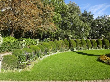 Rennes çok güzel ve yaşanabilir bir şehir. Bu fotoğraf serisinde filtresiz merkez mimari ve ilginç yerler