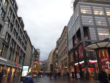 Leipzig, Almanya 'nın güzel merkezi. Harika mimari ve çok ilginç binalar..