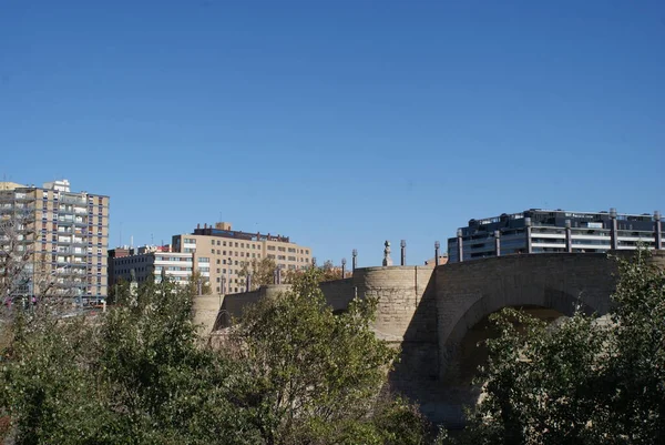 Spanyolország Aragónia Autonóm Közössége Zaragosa Városa Csodálatos Építészet Épületek Skálája — Stock Fotó