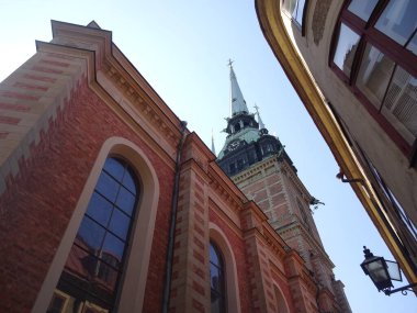 Stockholm 'ün mimarisi tanınabilir bir yer. Güzel binalar, eski sokaklar, güzel İsveç lezzeti. Gamlastan ve daha fazlası
