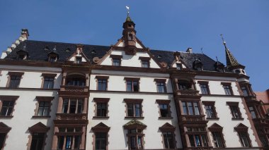 Alman şehri Leipzig, kendi havaalanı ve düşük maliyetli uçuşları sayesinde giderek daha popüler hale geliyor..