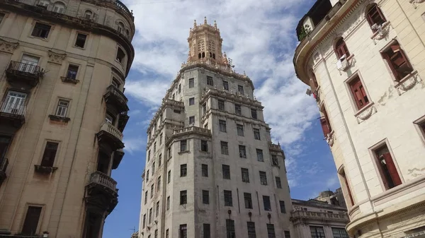 Habana Una Ciudad Increíble Parece Que Estás Pasado Edificios Inusuales —  Fotos de Stock