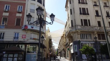 Sıcak Cordoba 'nın içinden geç. İspanyol lezzeti ve güney gelenekleri. Endülüs kültürel turizm için çarpıcı bir yerdir.