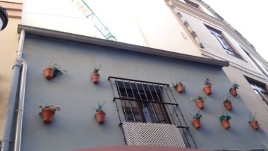 Endülüs Özerk Topluluğu, Malaga şehri, İspanyol gelenekleri ve harika sokaklar. Antik binaların arasında yürümek ve muhteşem katedrale doğru bir yürüyüş.