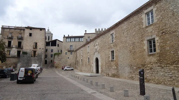 Girona Una Ciudad Enjambre Cataluña Con Maravillosos Muros Piedra — Foto de Stock