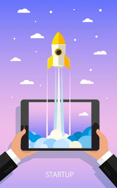 Businessman holding a tablet with a rocket. — Stock Vector