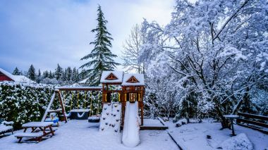 Kar kaplı oynamak toprağa Fraser Valley British Columbia, Kanada 