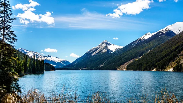 Duffey Lake tra Pemberton e Lillooet nel sud della Columbia Britannica Canada — Foto Stock