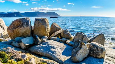 Büyük Granit kayalar kayalar Beach, popüler bir doğa rezerv ve Afrika penguenler koloni için ev