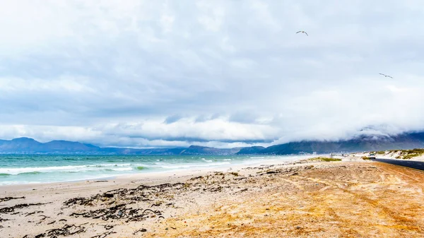 Yanlış Bay Baden Powell Sürücü Boyunca Üzerinde Güzel Plajları Arasında — Stok fotoğraf