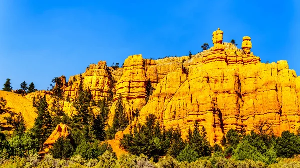 Vermilion Colored Hoodoos Red Sandstone Mountains Red Canyon Park Dixie — Stock Photo, Image