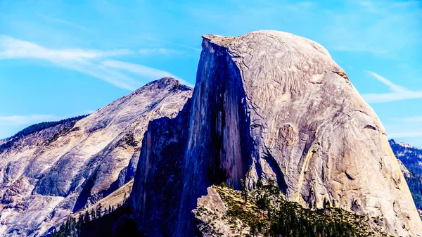 Sierra Nevada Dağları Nın Doğu Yosemite Vadisi Ndeki Ünlü Granit — Stok fotoğraf