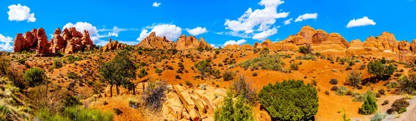 Panorama View Unique Red Sandstone Pinnacles Rock Fins Devil Garden — стоковое фото