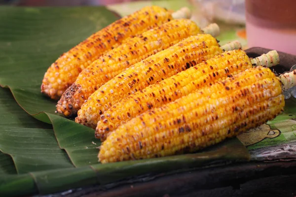 Finom grillezett mexikói kukorica — Stock Fotó