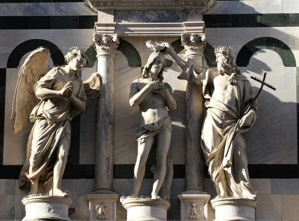 Maravilhosa Estátua Humana Decorada Duomo Florance Escultura Mistério Famosa Igreja — Fotografia de Stock