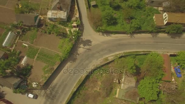 Aérea. Campo típico de Ucrania. Suburban residencial aera. 4K — Vídeo de stock