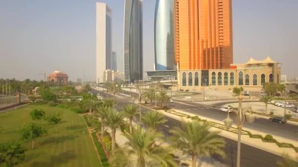 Aérea Paisaje Abu Dhabi Rascacielos Modernos — Vídeos de Stock
