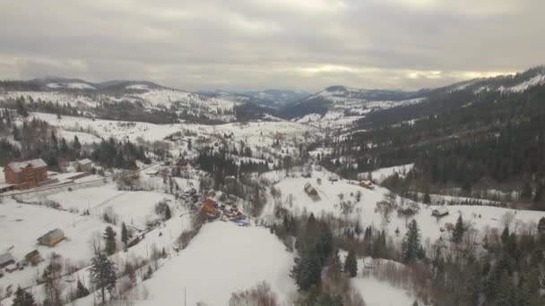 Vue Aérienne Village Montagne Avec Maisons Résidentielles — Video