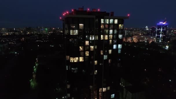 Letecký Pohled Světlo Oknech Moderního Domu Kyjev Ukrajina — Stock video