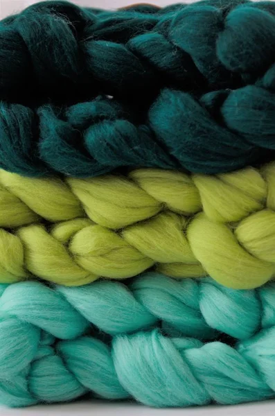 Kleurrijke merino sjaals, close-up — Stockfoto