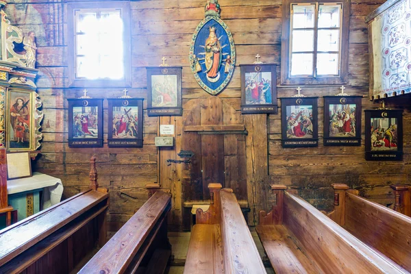 Grywald, POLAND - August 11, 2016; Interior of  wooden 15th cent — Stock Photo, Image