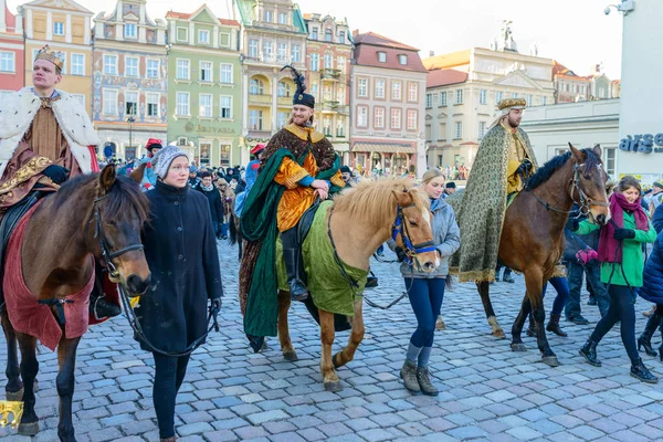 Poznan, Lengyelország - 2017. január 6.: Epiphany ünnep, a keresztény vallás — Stock Fotó