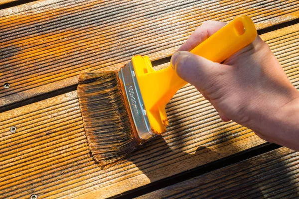 Terraço oleoso com escova larga — Fotografia de Stock