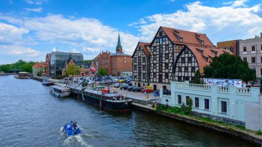 Bydgoszcz, Polonya - 8 Mayıs 2016; Old Town ve tahıl ambarları