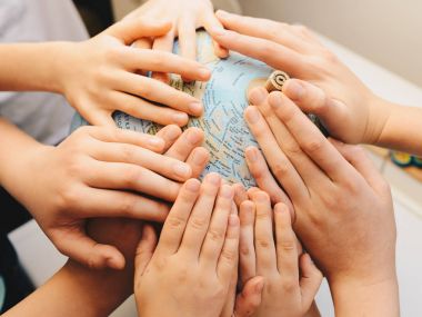 Çocuklar eller birlikte dünya - çeşitlilik kavramı