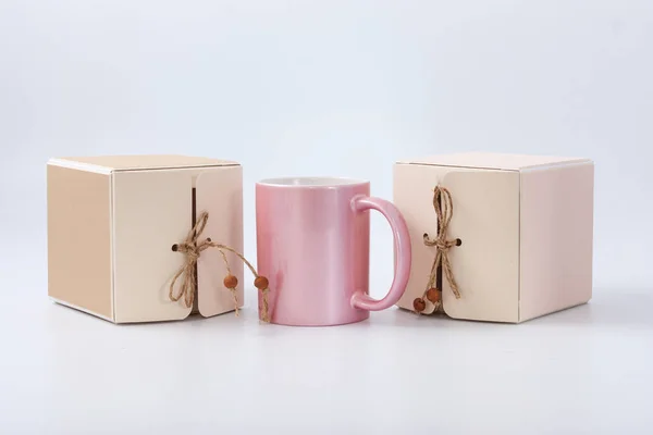 gift packaging for mugs of colored cardboard