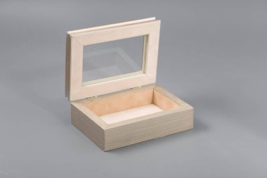 Güzel basit el yapımı kutulara gri bir arka plan