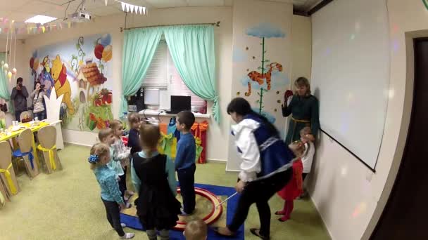 GOMEL, BELARUS - April 18, 2017: The work of the animator with soap bubbles. — Stock Video