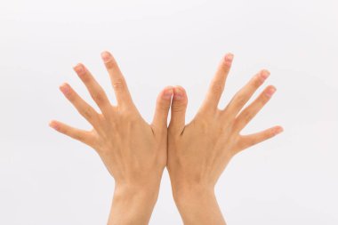Beyaz bir arka plan üzerinde eller. Hareketleri