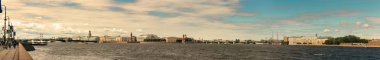 St. Petersburg, Rusya - 28 Haziran 2017: Neva Nehri set St Petersburg of panoramik.