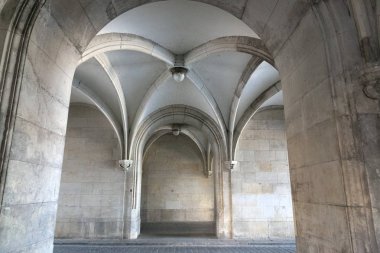 Dresden, Almanya - 4 Ağustos 2017: Zwinger - son Alman Barok, 18. yüzyılın başlarında kuruldu. Dört muhteşem saray binasından oluşan bir kompleks.