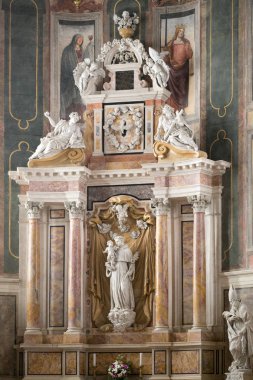 Montagnana, İtalya - 6 Ağustos 2017: Kutsal bakire Meryem 1431-1502 varsayımı Katedrali.