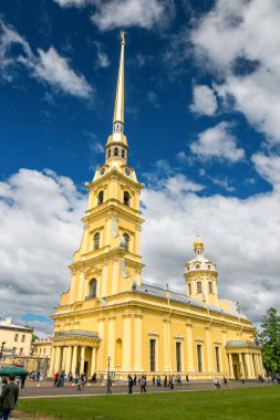 Petersburg, Rusya - 2 Temmuz 2017: Peter ve Paul Katedrali Peter ve Paul Fortress.