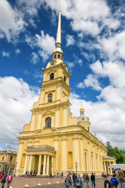 Petersburg, Rusya - 2 Temmuz 2017: Peter ve Paul Katedrali Peter ve Paul Fortress.