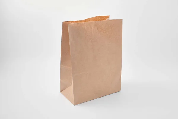 Papírový sáček pro potravinářské výrobky. Rychlé občerstvení balení — Stock fotografie