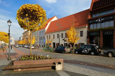 Vilnius, Litvanya - 5 Kasım 2017: Town Hall Meydanı sonbahar zamanında.