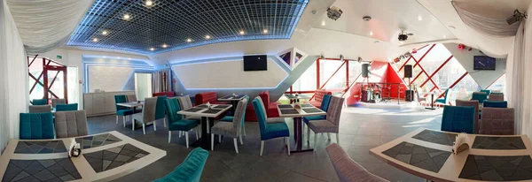 Gomel, Belarus - 29 Ekim 2019: 5. köşe kafenin içi.