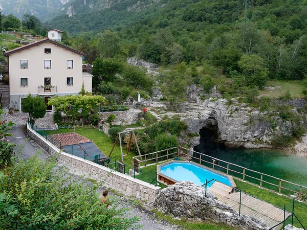 Vicenza, Italië - 13 augustus 2019: bergdorp Localita Pria — Stockfoto