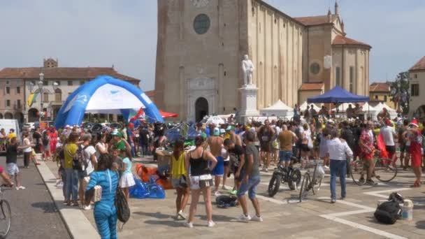 Montagnana Talya Ağustos 2019 Geleneksel Tatil Bira Maratonu — Stok video