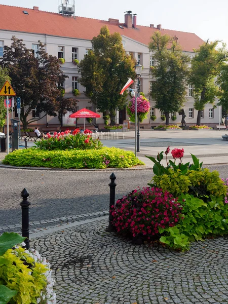 Wolsztyn, Polonia - 30 de agosto de 2019: Plaza central de la ciudad . — Foto de Stock