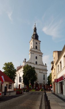 Wolsztyn, Polonya - 30 Ağustos 2019: Şehrin Güzel Katedrali