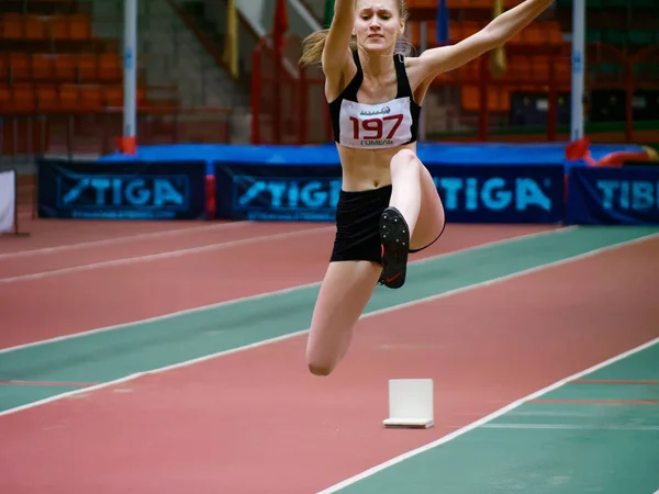 Gomel, Belarus - 14 Aralık 2019: Spor festivali çerçevesinde uluslararası atletizm yarışmaları — Stok fotoğraf